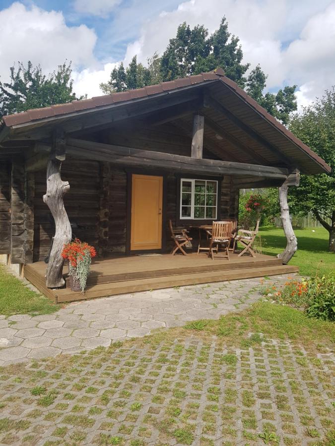 Arina Cottages Nasva Exteriör bild