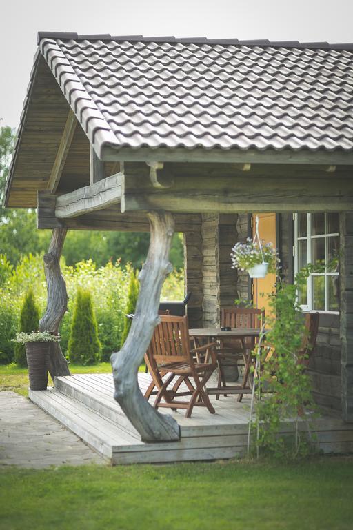 Arina Cottages Nasva Rum bild