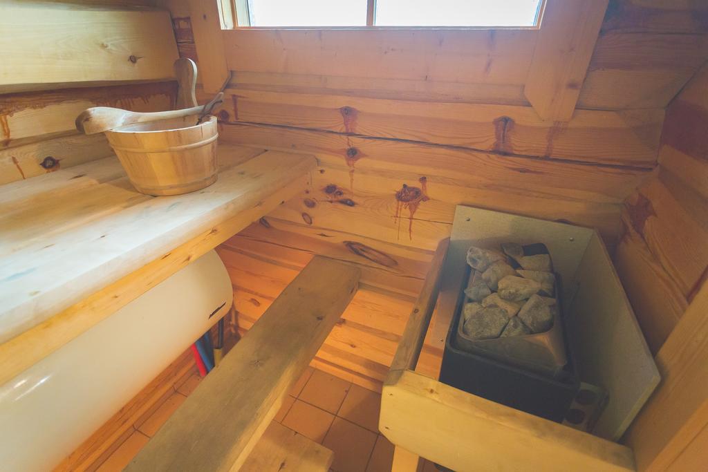 Arina Cottages Nasva Rum bild